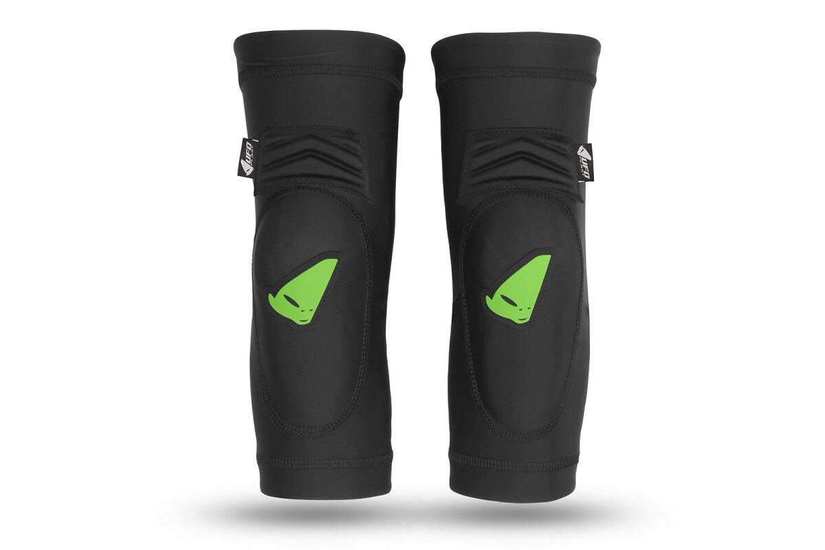 Youth M33 Knee Guards — M