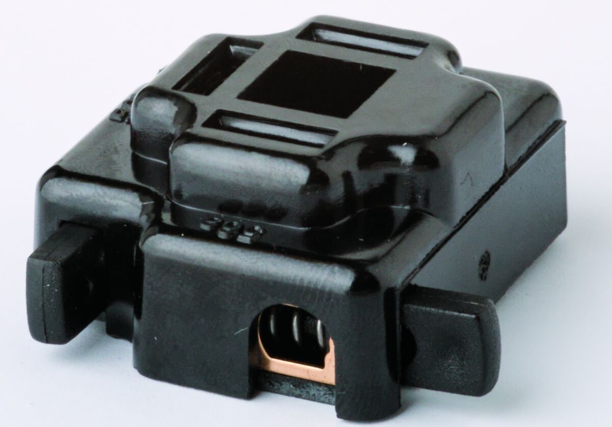Halogen Bulb Sockets